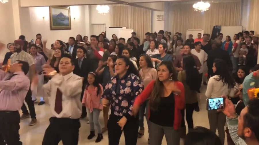 Entrenamiento Rising Up — Perú